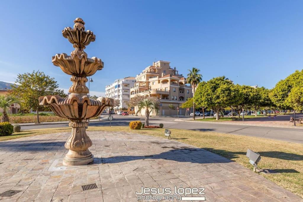 Apartamento Calma Beach Home Торемолинос Екстериор снимка